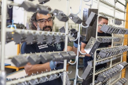 Career opportunities with Rudolf Clauss - expert in galvanic coating